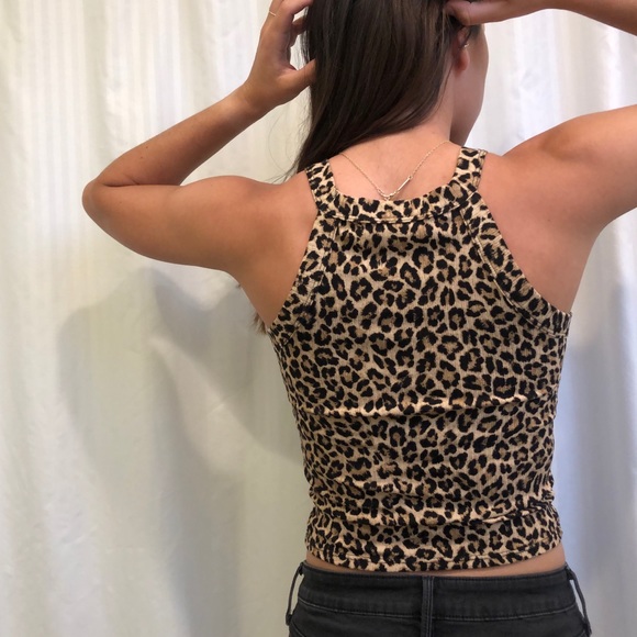 Cheetah Print Ribbed Tank Top - Picture 3 of 3